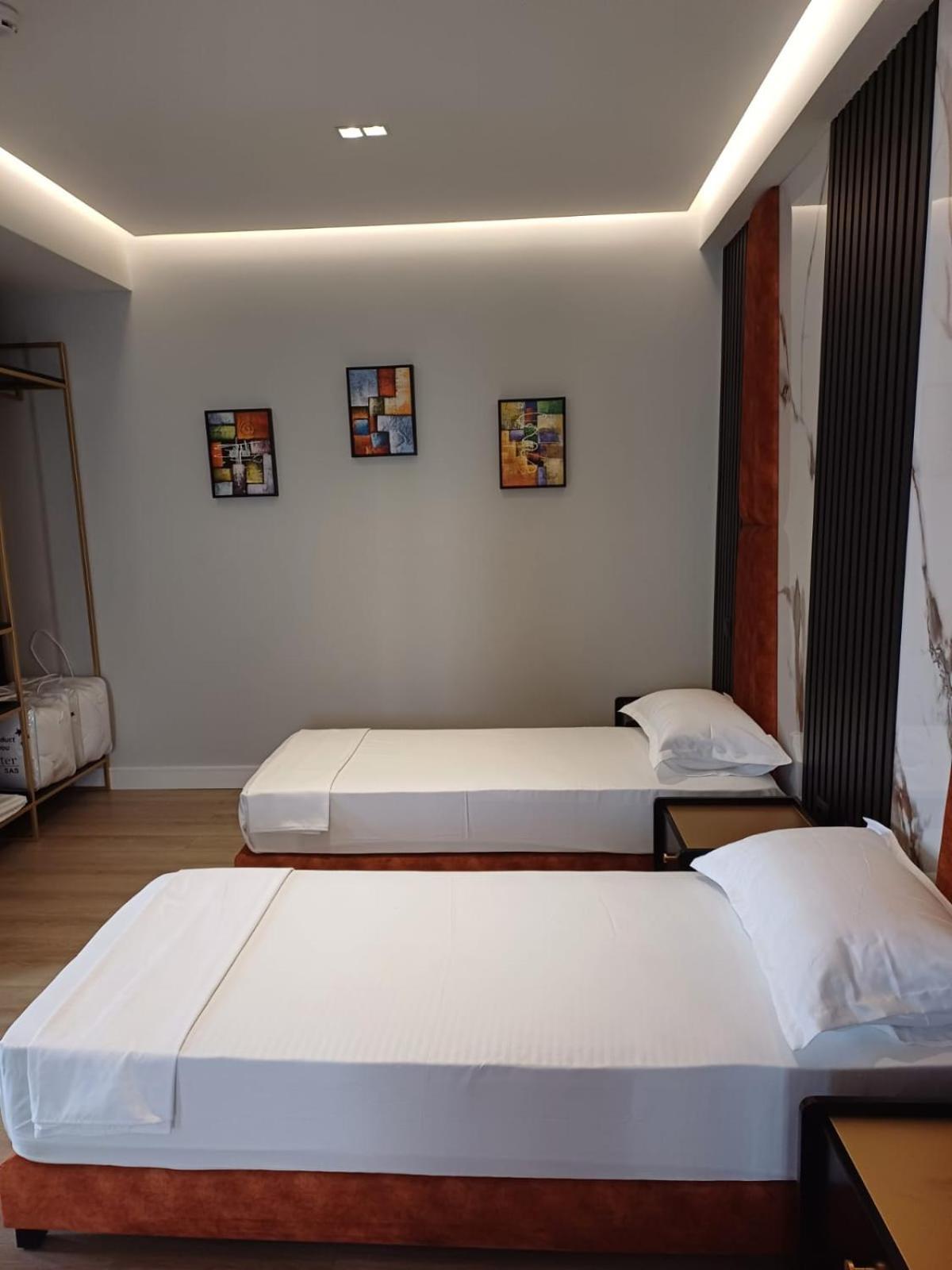 Oxygen Boutique Hotel Tirana Exterior foto
